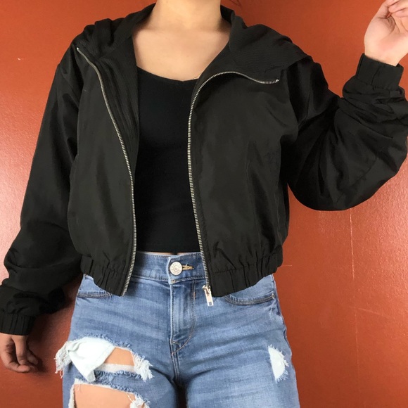 Forever 21 Windbreaker - Picture 3 of 4